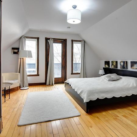 Le Petit Manoir Spa Et Vue Sur Riviere St Maurice Grandes Piles Exterior photo
